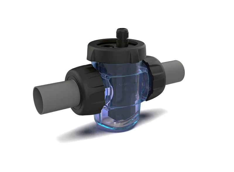 Electrolyseur au sel Hayward Plug n Clear 10 g/h pour piscine jusqu’à 40m³ - installation facile