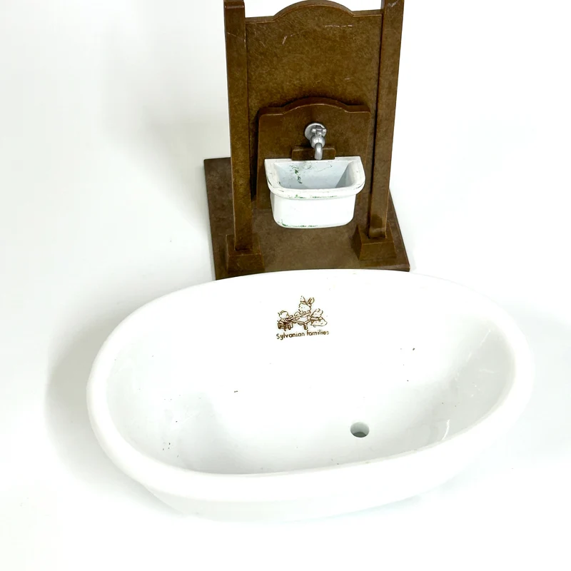 [used] Toilet and Bath Set Sylvanian Families Calico Critters
