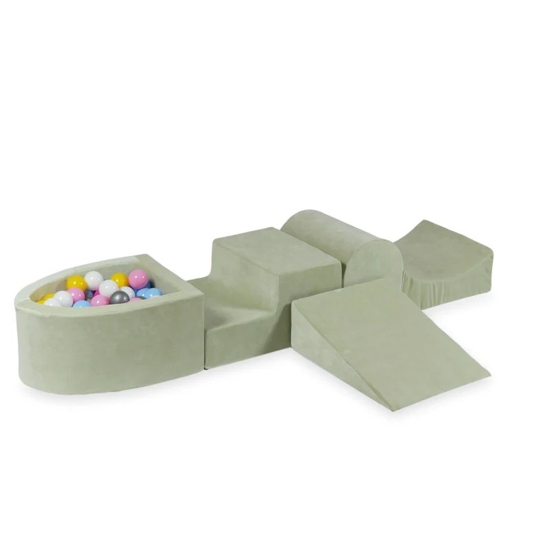 Aire de jeux en mousse avec colline et piscine micro velvet soft pistachio + 100 balles