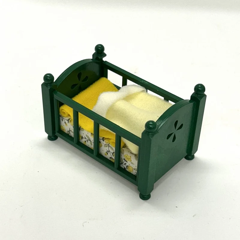 [Used] GREEN BABY BED KA-26 Vintage Sylvanian Families
