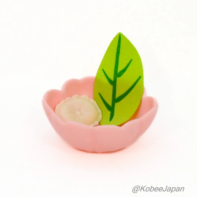 Secret Forest Series Pink Flower Bed Familymart 2023 Sylvanian Families Calico Critters