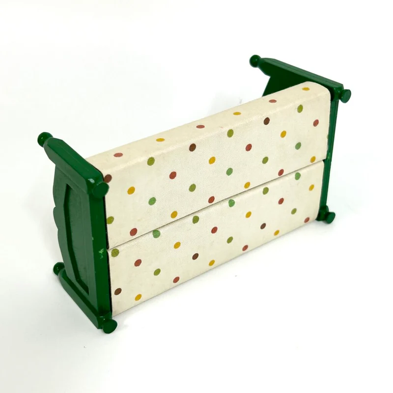 [used] Green Bed Polka Dots White KA-07 Sylvanian Families Calico Critters