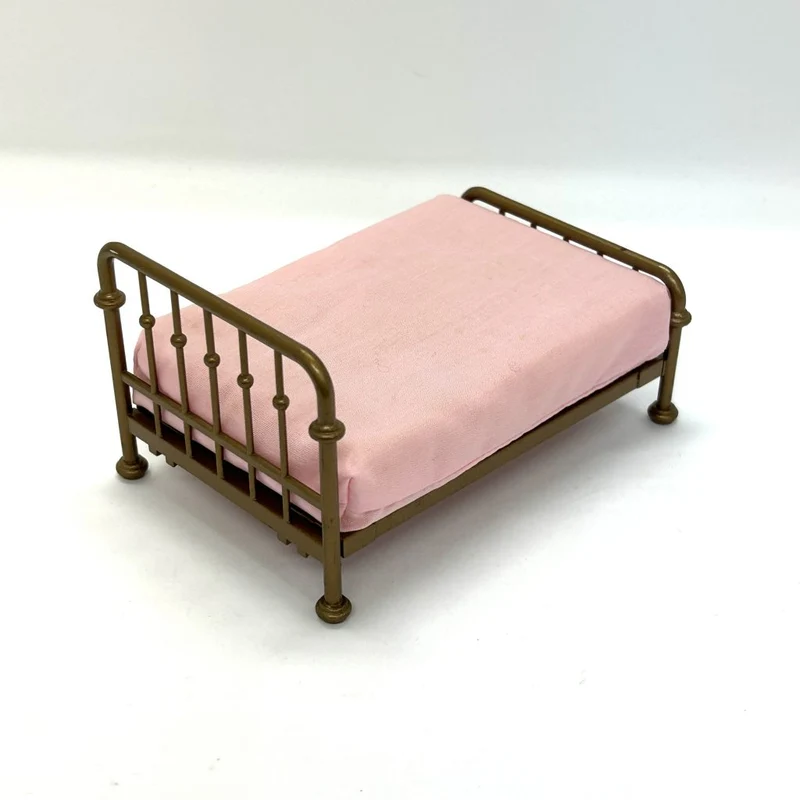 [Used] DOUBLE SIZE PIPE BED Epoch Sylvanian Families
