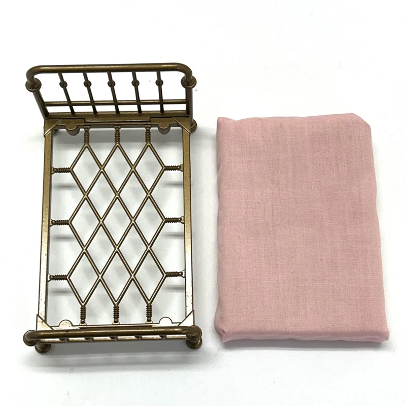 [Used] DOUBLE SIZE PIPE BED Epoch Sylvanian Families