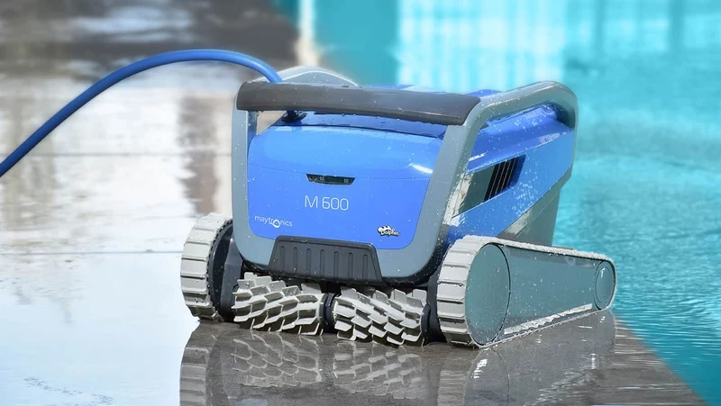 Robot Maytronics Dolphin M600