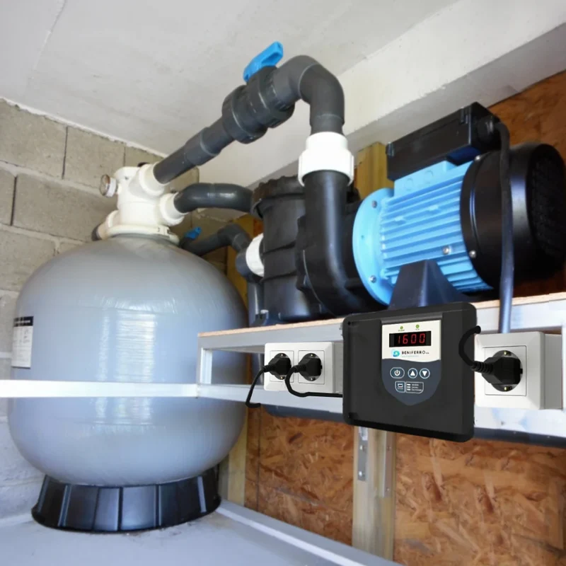 Variateur de fréquence MaX IP20 230V - tous pompes de max. 1,12 kW (1,5 PK)
