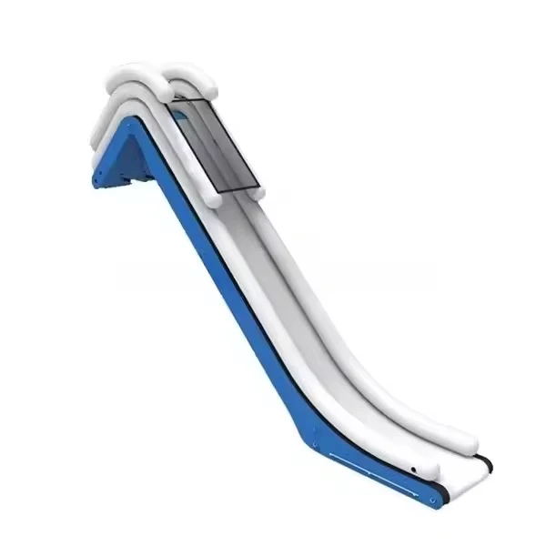 Toboggan Aquatique Gonflable Yacht Géant