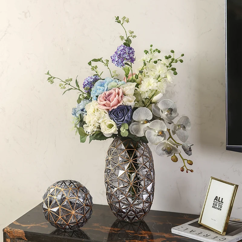 Vase Décoratif Design
