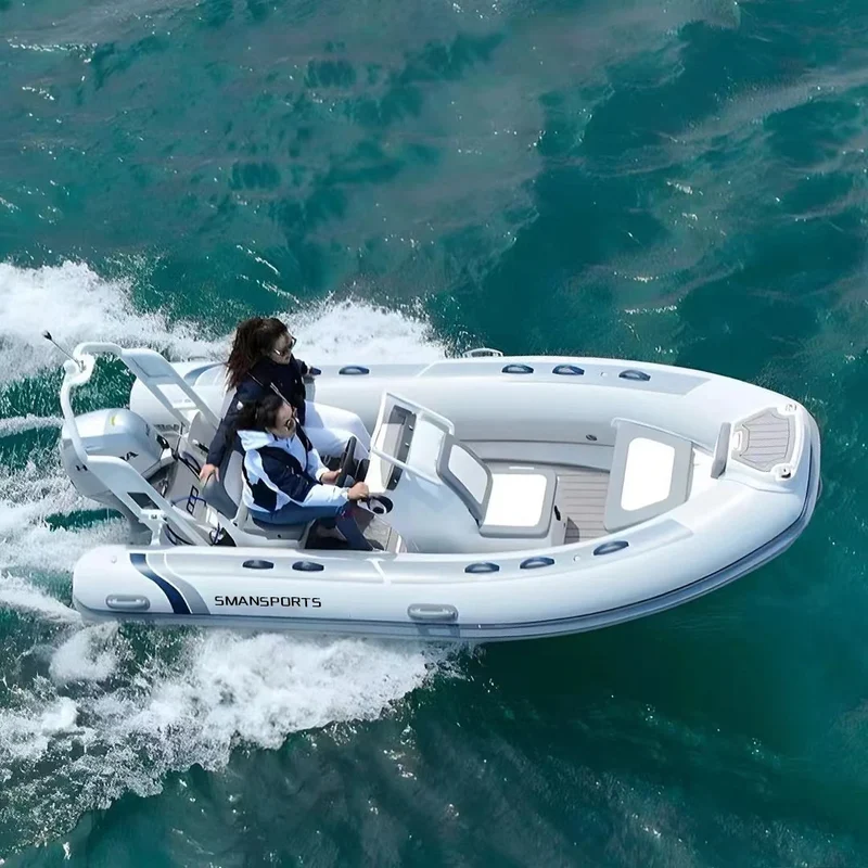 Bateau Gonflable Alu 6 Places