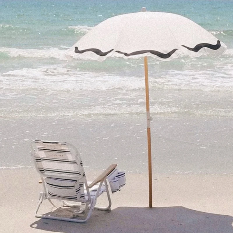 Deluxe Beach Chair - Casa Fes Black Stripe