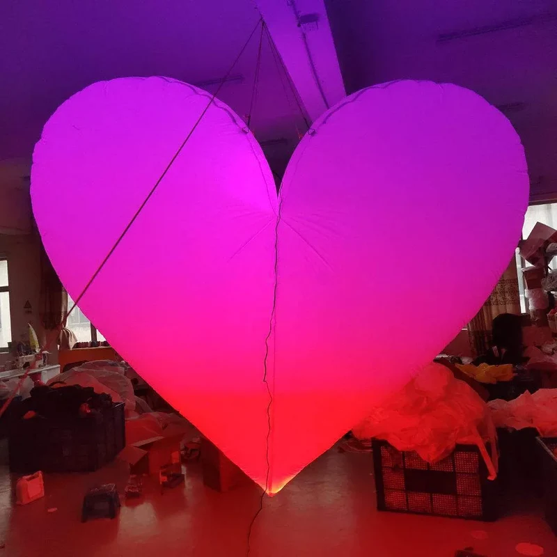 Décoration Gonflable Coeur LED
