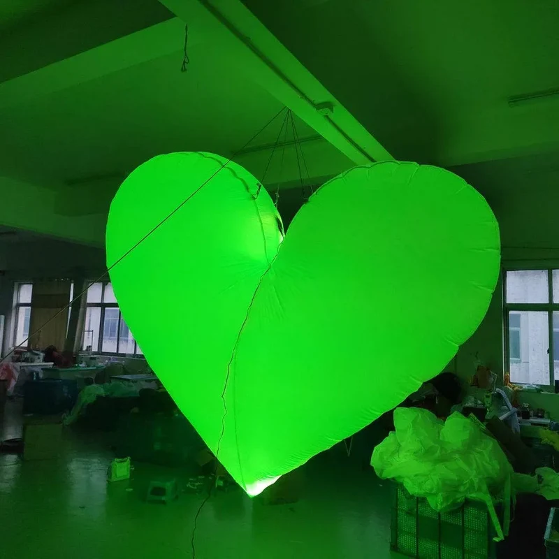 Décoration Gonflable Coeur LED