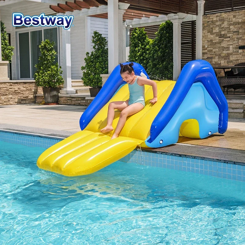Toboggan Aquatique Gonflable Arroseur