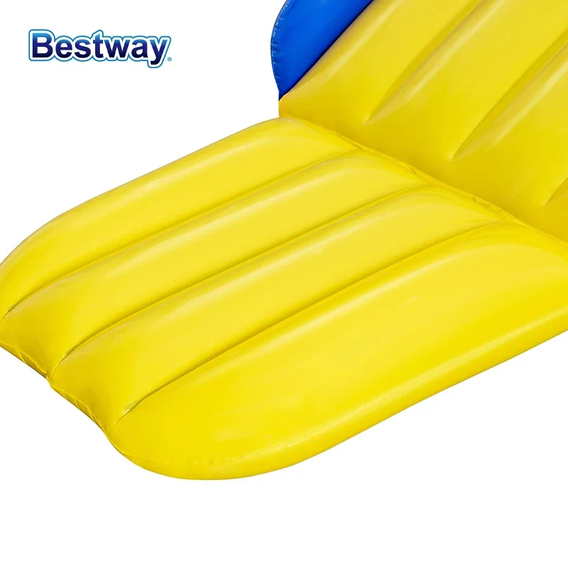 Toboggan Aquatique Gonflable Arroseur