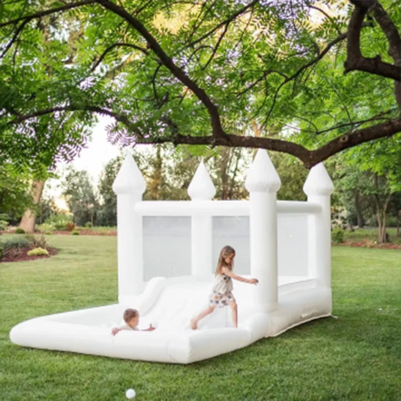 Château Gonflable Blanc Géant PVC
