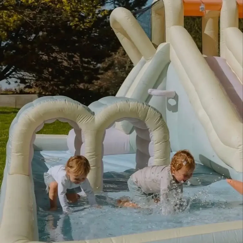 Château Gonflable Toboggan Piscine 5 m