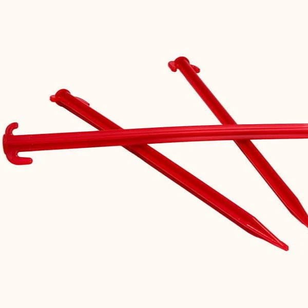 3 Locking pegs for soft surfaces