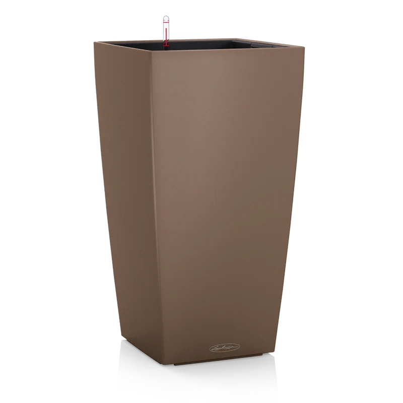 VASO CUBICO COLOR 22 CM MARRONE