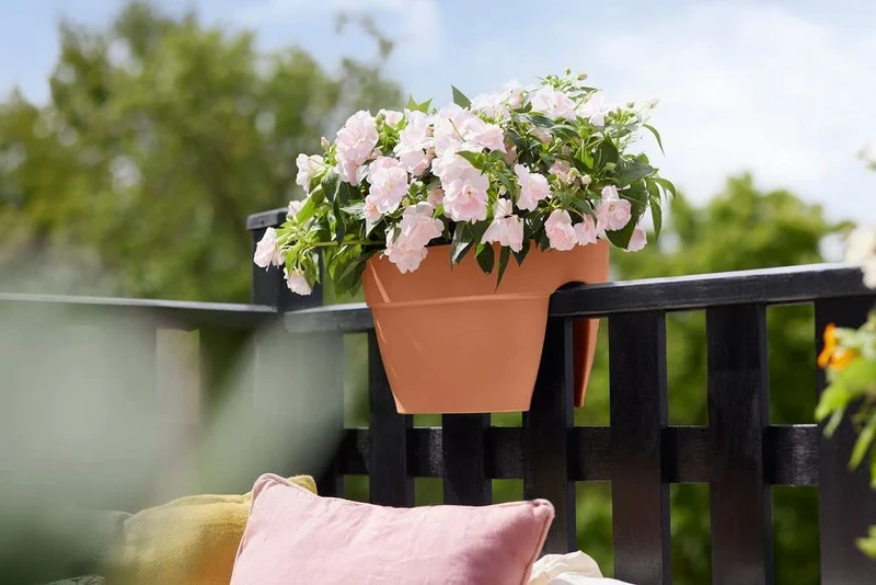 VASO VIBIA CAMPANA FLOWER BRIDGE 40CM TERRA