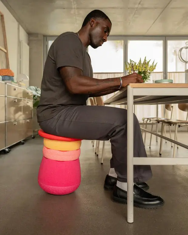 Stapelstein® Dynamic all – Tabouret modulaire pour le mouvement et la concentration à tout âge