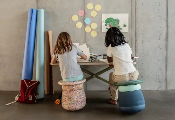 Stapelstein® Dynamic Small – Ensemble tabouret pour enfants favorisant l'équilibre et la motricité dès 3 ans