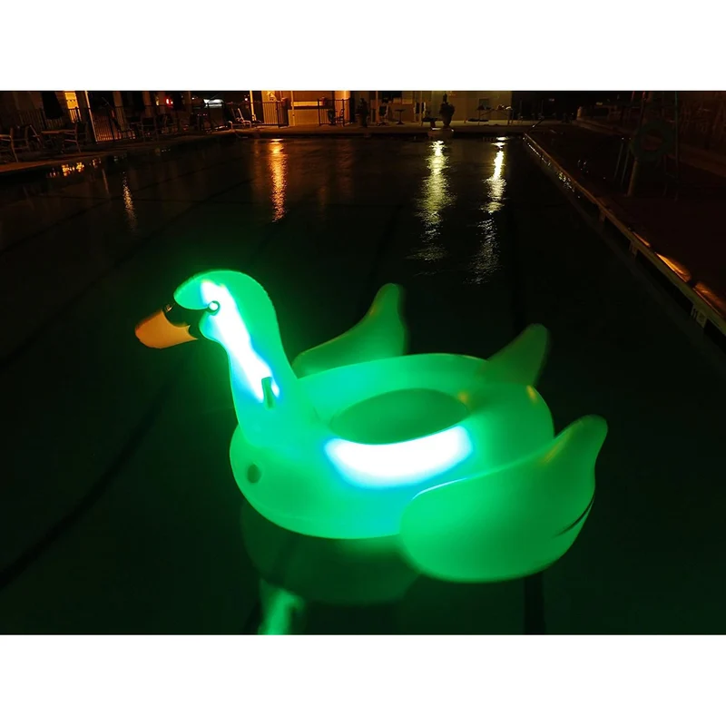 Gonflable cygne géant lumineux