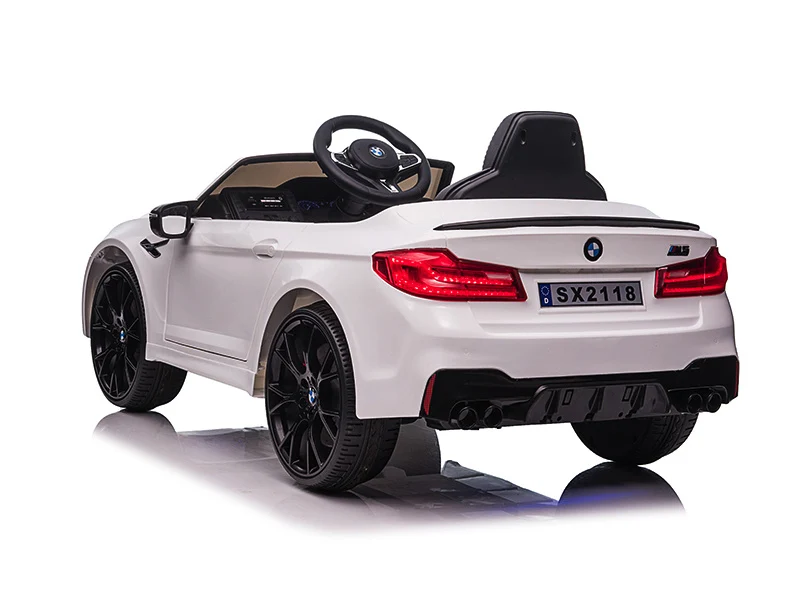 Bmw M5, Leder Zitje, Rubberen Banden, Kinder Accu Auto!