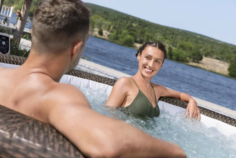 Lay-Z Spa Bali AirJet opblaasbare spa, 7 persoons