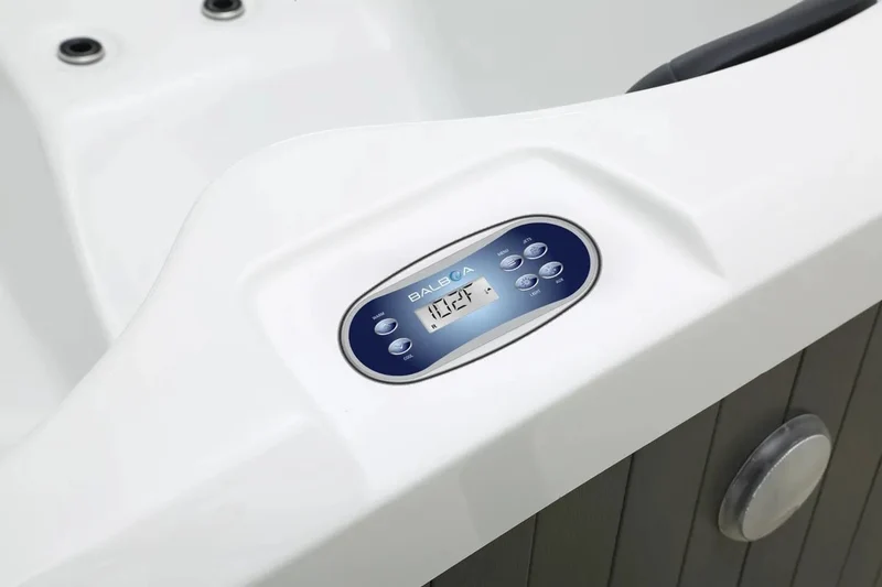 W'eau Como spa - 4 persoons