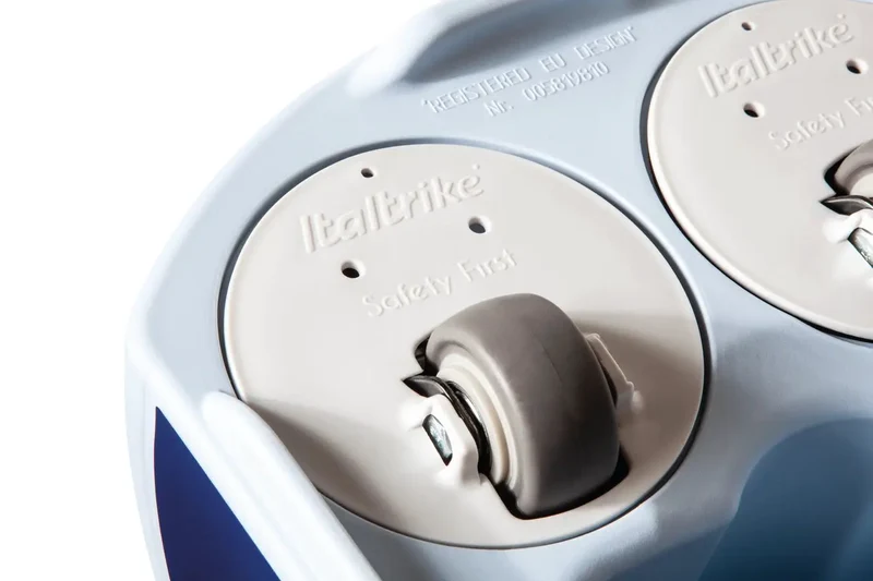 Ginetta Porteur Bleu Ciel Italtrike Pour Enfants 1 À 4 Ans - Design Robuste Et Liberté De Mouvement
