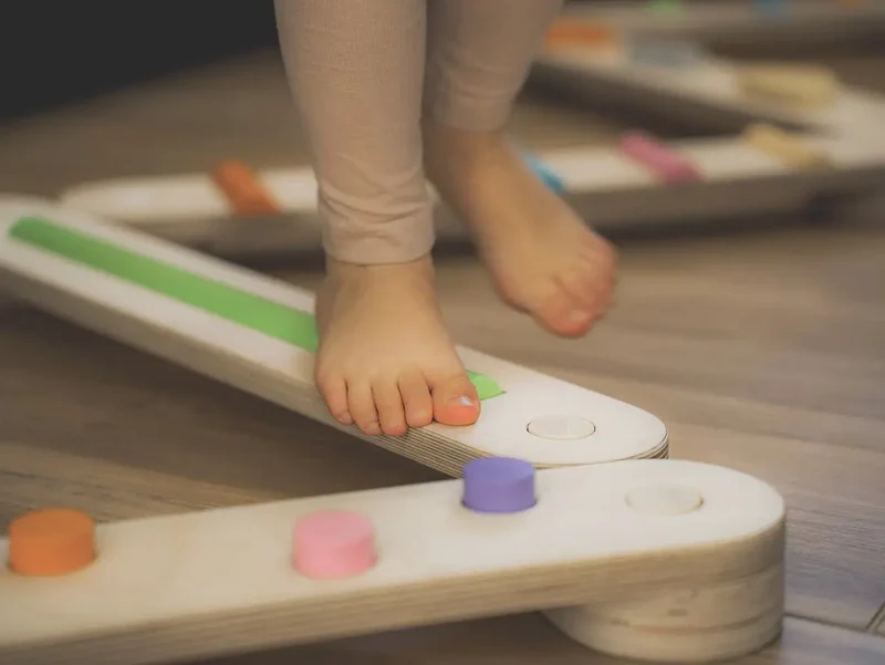 Ensemble de 6 Poutres d'Équilibre Naturelles Montessori - Happymoon