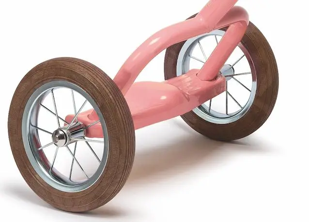Tricycle Rose Garden Italtrike Pour Enfants 3 À 5 Ans Élégant Et Robuste Pour Premières Balades