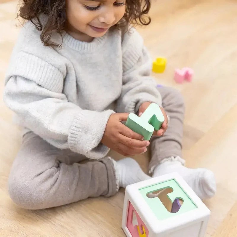 Jouets Bébé trieur de formes -Kuby - Oppi