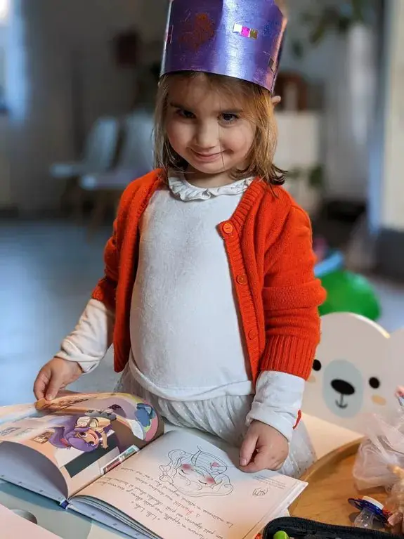 Livre Enfant - Lila au Pays Des Émotions - Lila Signe Avec Bébé