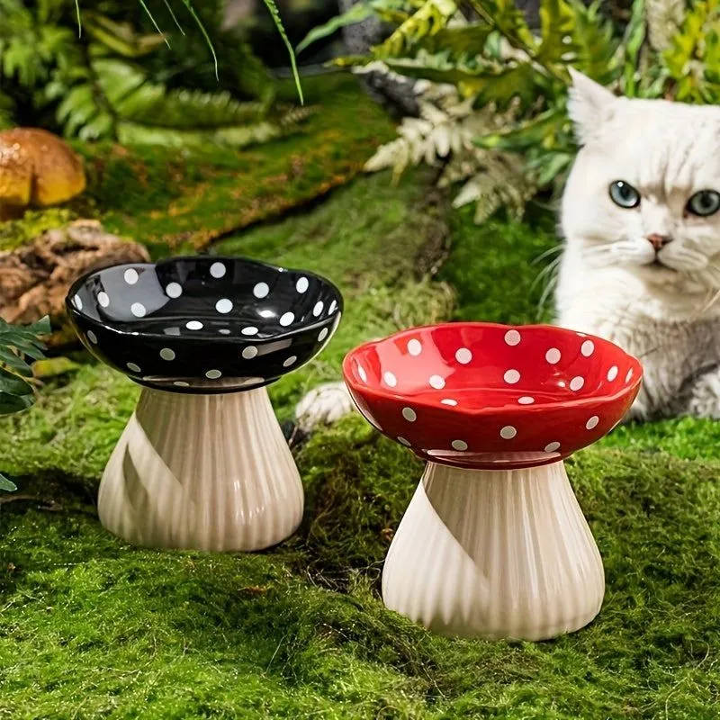 MushBowl - Dyrefoderskål med Svampeinspireret