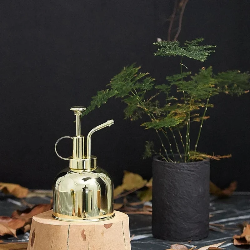 WaterMate – Vandkande til Planter med Manuel Betjening og Indbygget Håndtag