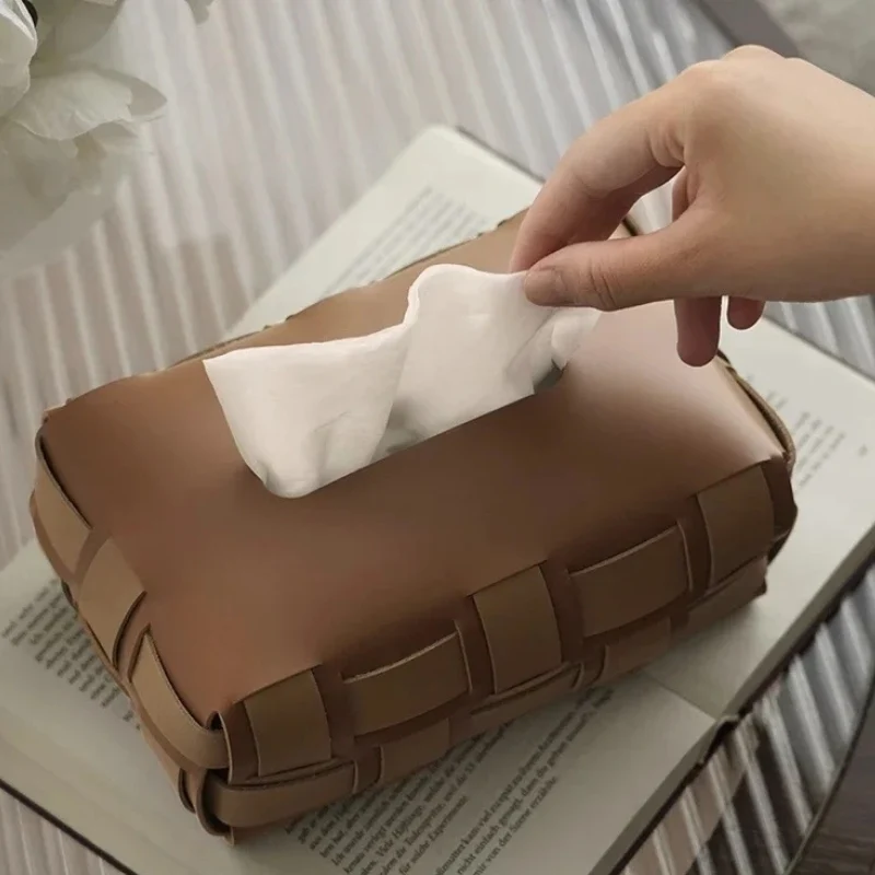 TissueMate – Tissue Holder med Ternet og Rektangulært Design
