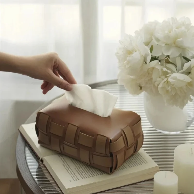 TissueMate – Tissue Holder med Ternet og Rektangulært Design
