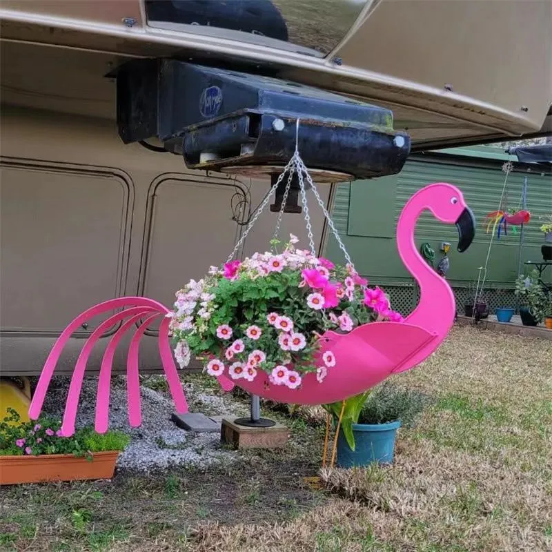 BirdBloom – Hængende Blomsterpotte med Fugl inspireret Design