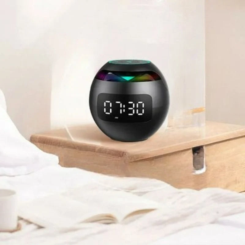 LumoBall - LED digital vækkeur med kugleinspireret design