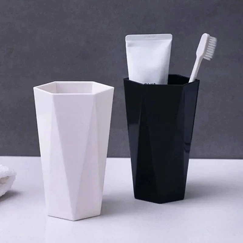 SmartHold - Badeværelsestilbehørsholder med bærbart design