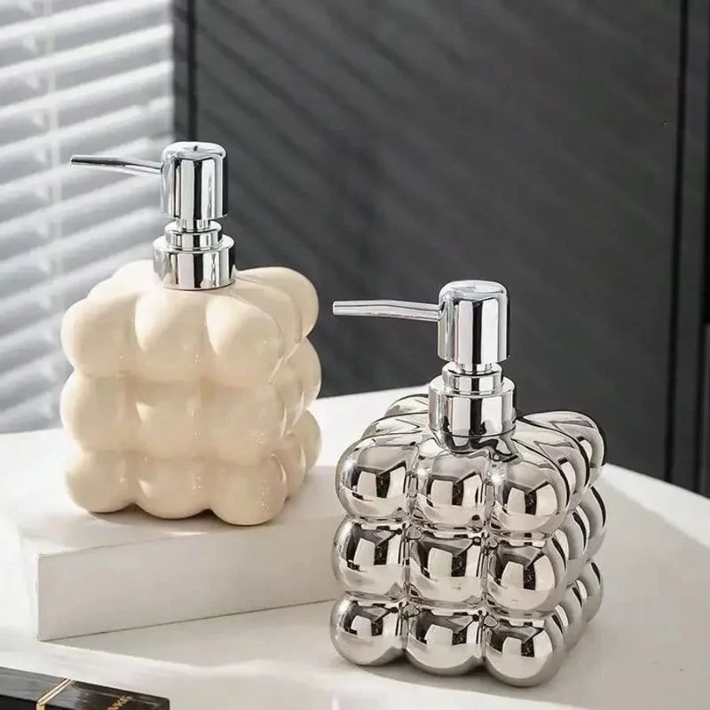 SoapGlobe - Sæbedispenser med boble-design til hjemmebrug