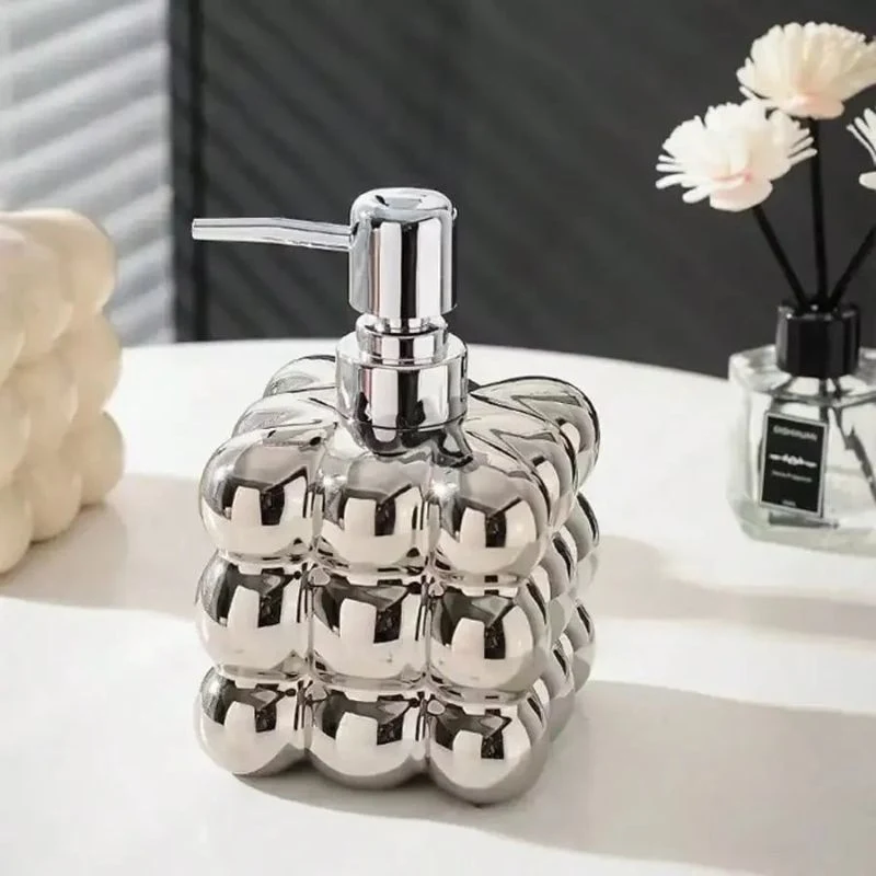 SoapGlobe - Sæbedispenser med boble-design til hjemmebrug