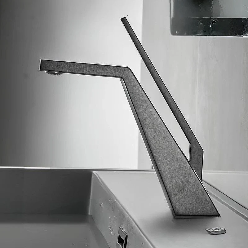 lowArt - Enkeltgrebs vandhane med kreativt design