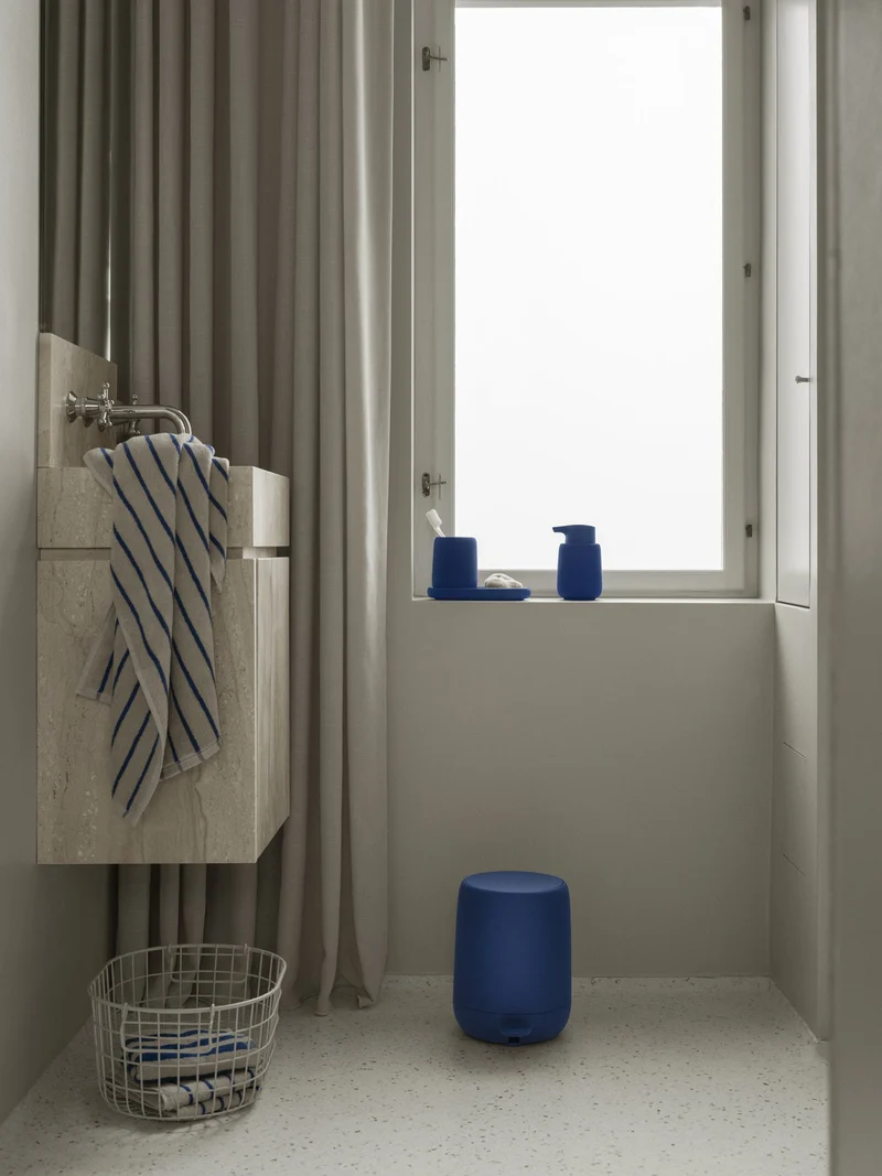 Bicchiere Portaspazzolino SONO 300 ml Mazarine Blue Blomus