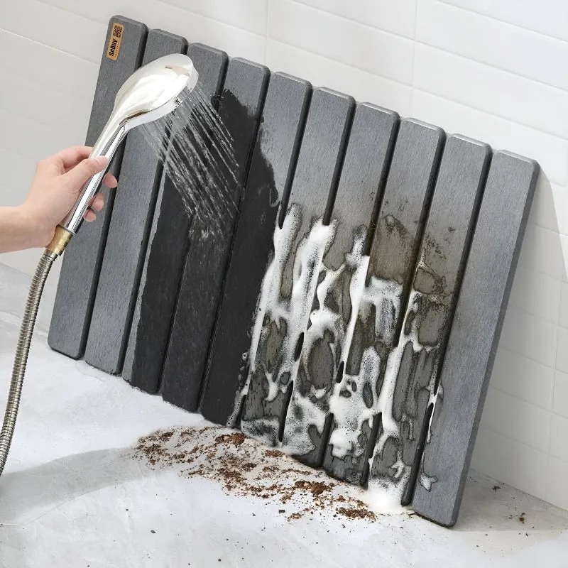 BathMate – Måtte med skridsikker belægning og foldbart design til indendørs brug