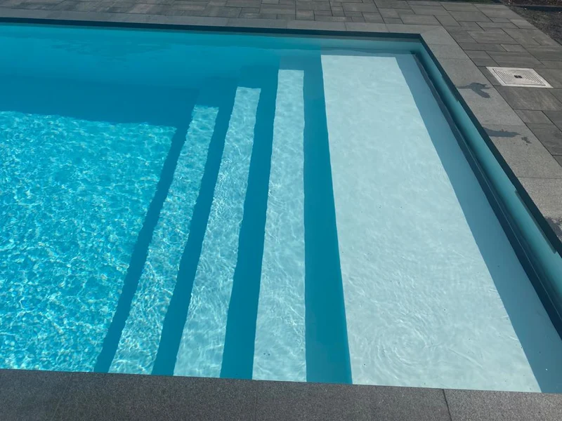 BlueFino polypropyleen zwembad met romeinse trap lichtgrijs - 800 x 350 x 150 cm