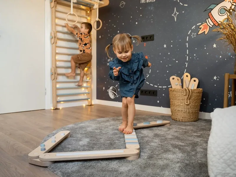 Lot de 4 poutres d'équilibre, jouet d'équilibre en bois, planches d'équilibre - Jeu de motricité enfant - Happymoon