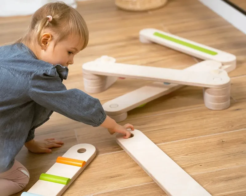 Ensemble de Poutres d'Équilibre en Bois - 8 Poutres, Poutre d'Équilibre à Double Face - Jeu de Motricité Enfant - Happymoon