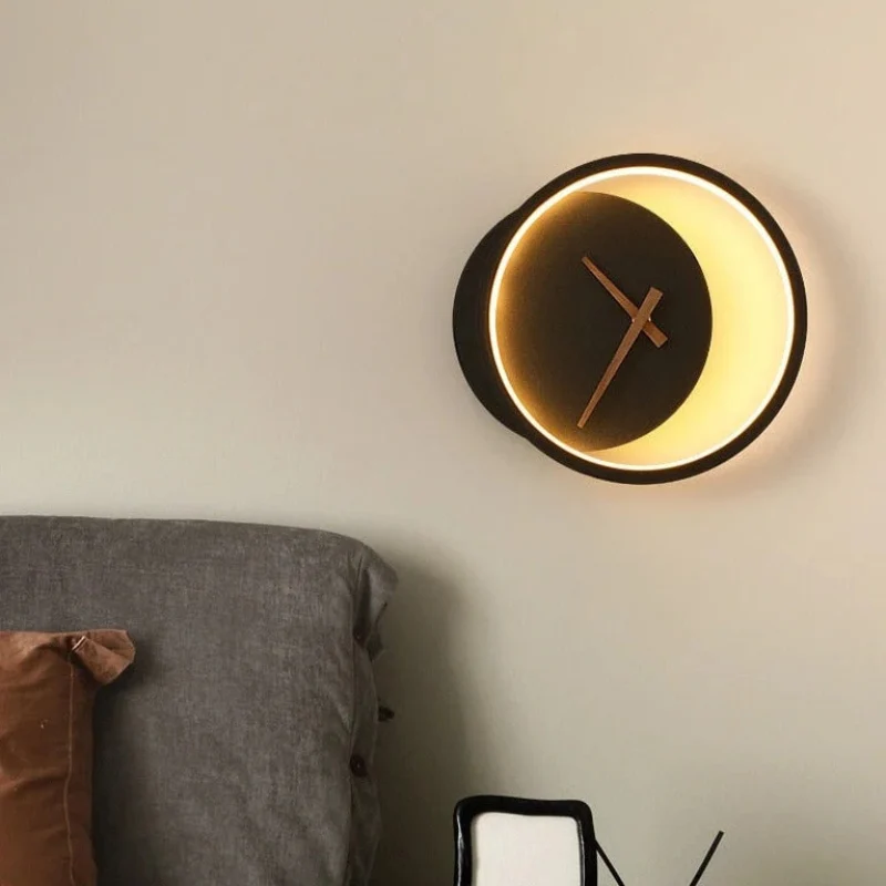 GlowArt – LED-vægur med omgivende lys og lydløs bevægelse